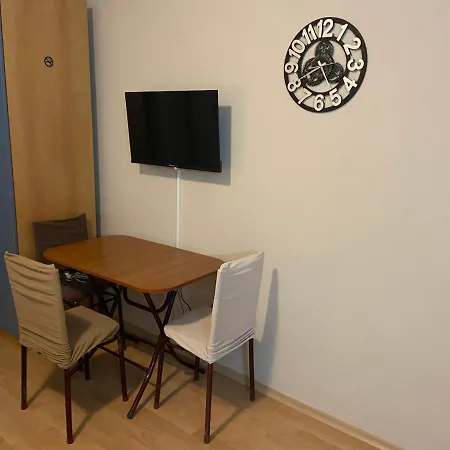 Studio, Sunny Fort, Sunny סאני ביץ'