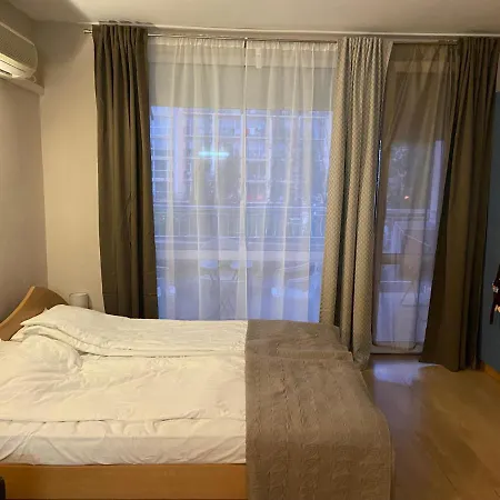 Studio, Sunny Fort, Sunny *